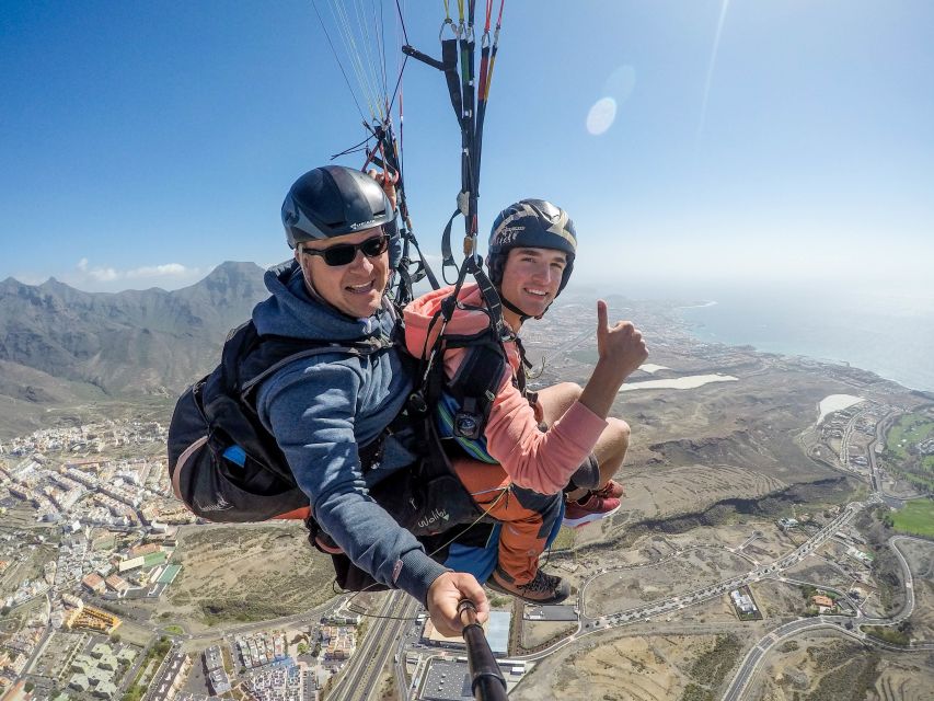 Costa Adeje: Tandem Paragliding Flight - A short flight with a wide view