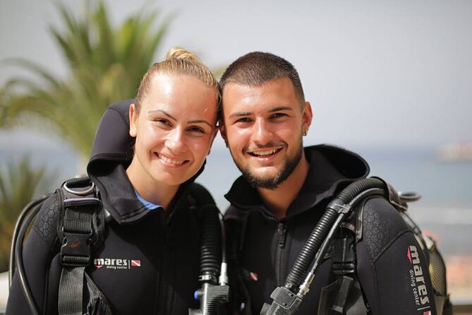 First Dive Experience in Tenerife - A beginner briefing before the water