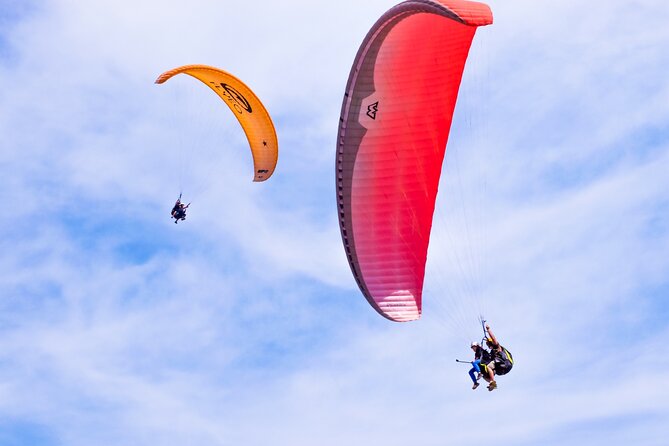 FlyTenerife Paragliding Flight - A tandem flight above Adeje and the coast