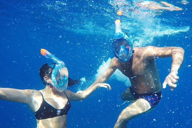 Kayak Route along the Volcanic Coast in Tenerife South with Snorkeling - Caves, coastline, and a change of perspective