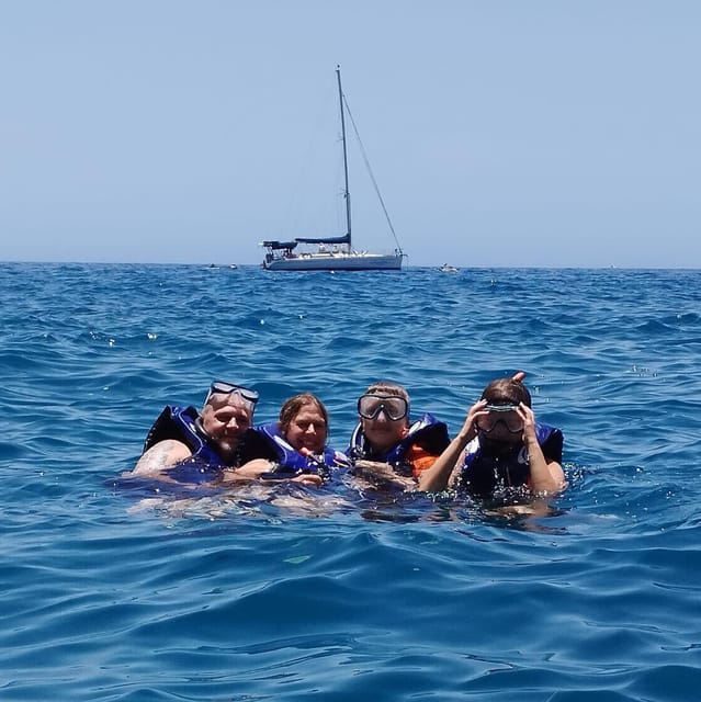 Los Cristianos: Kayak & Snorkel Tour with turtles and photos included - Who should book this Los Cristianos kayak tour?