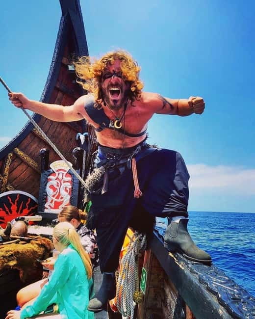 Los Cristianos: Whale Watching Cruise w/Swim Stop & Drinks - Taking the Swim and Snorkel Stop