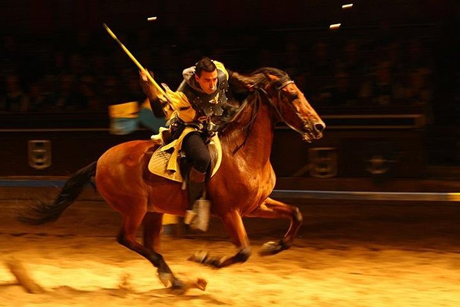 Medieval Show and Dinner at Castillo San Miguel with Transfer - Making sense of the pickup and return