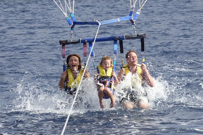 Parascending Tenerife. Stroll above the south Tenerife sea - What the hour includes, and what it does not