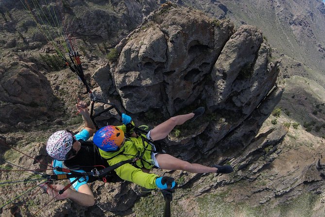 Premium Paragliding in Tenerife : Photos, videos and pickup included - What the two-hour outing includes