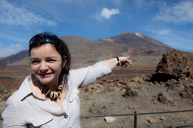 Private excursion to Teide National Park - The cable car reaches 3,555 meters