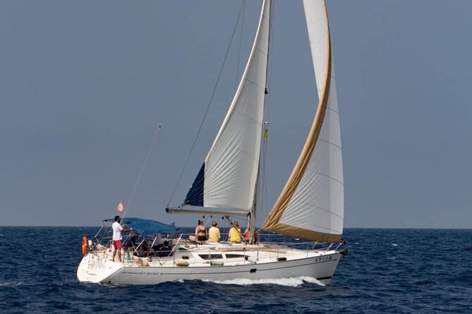 Private Yacht Excursion from Puerto Colon 3 hours - Pickup, meeting point, and the small extra cost
