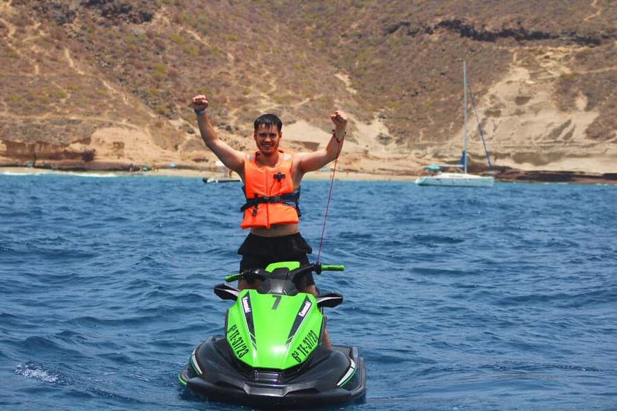 Puerto Colón: Kawasaki Jet Ski Tour Along Tenerife's Coast - Who should book, and what to check first