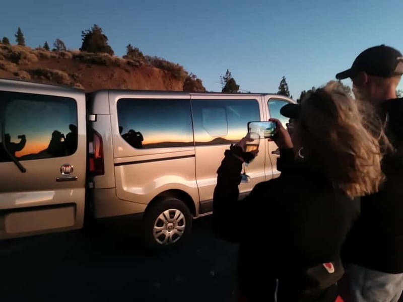 Puerto Cruz: VIP Teide Sunset & Stars, Guachiche Lunch+Cava - Lunch at Guachinche El Cubano