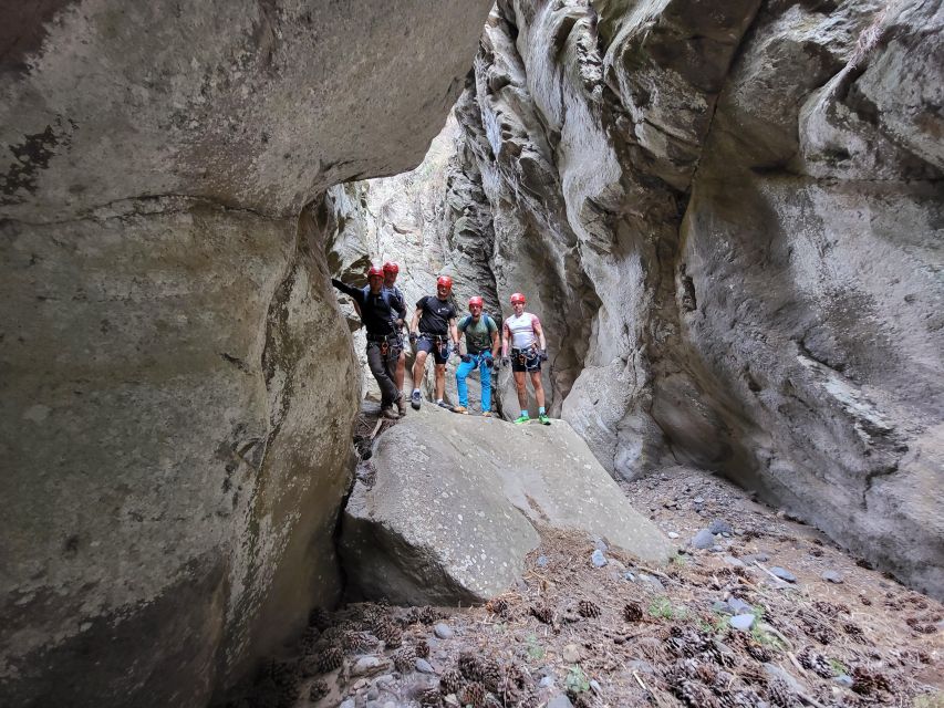 Santa Cruz de Tenerife: Vilaflor Canyoning Tour - What to wear and bring