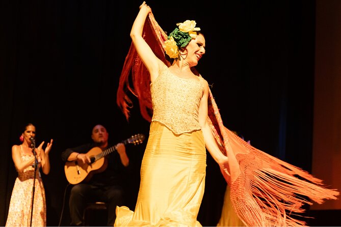 Spanish Flamenco Show in Puerto de la Cruz - Teatro Timanfaya puts the stage in town