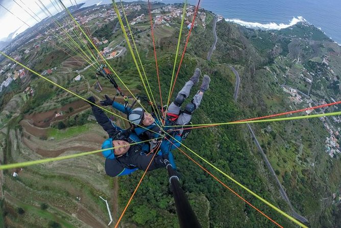 Tandem Paragliding Flight in South Tenerife - A landing near the shore