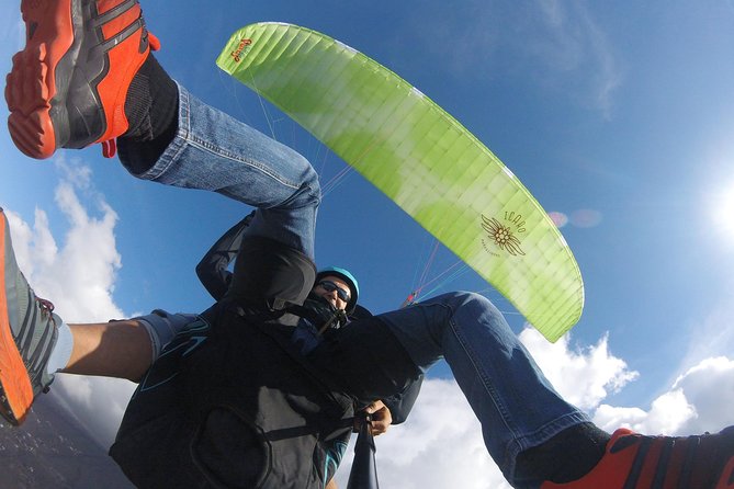 Tandem paragliding in Tenerife - A short flight with a big change of perspective