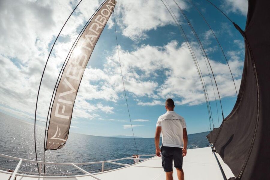 Tenerife: Catamaran Cruise with Brunch and Unlimited Drinks - FAQ