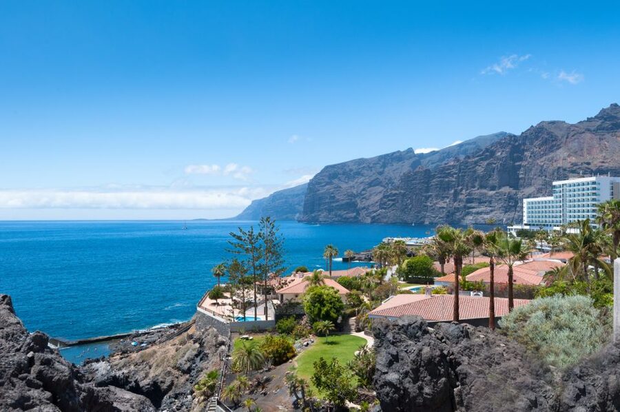 Tenerife: Full-Day Guided Island Tour - A full day beyond Tenerife’s southern resorts