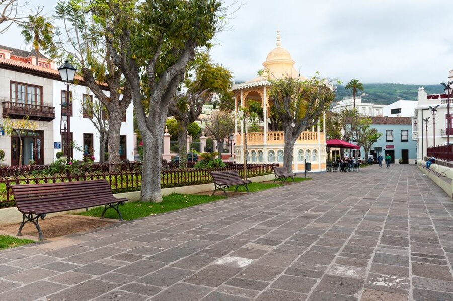 Tenerife: Full-Day Guided Island Tour - Candelaria’s basilica and Guanche history