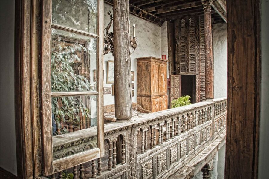 Tenerife: La Casa de Los Balcones Entrance Ticket - Calados, the detailed work of Canarian thread