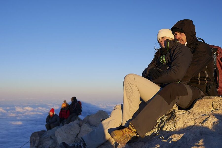 Tenerife: Mount Teide Sunset and Stars Tour with Cable Car - Sunset over Pico Viejo and the islands