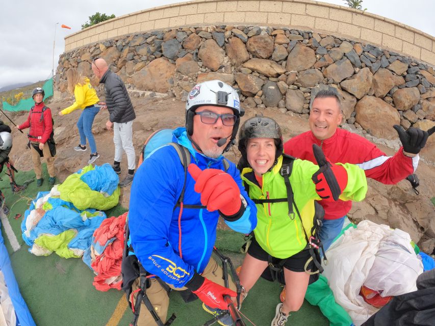 Tenerife: Paragliding with National Champion Paraglider - A beach landing and a useful souvenir