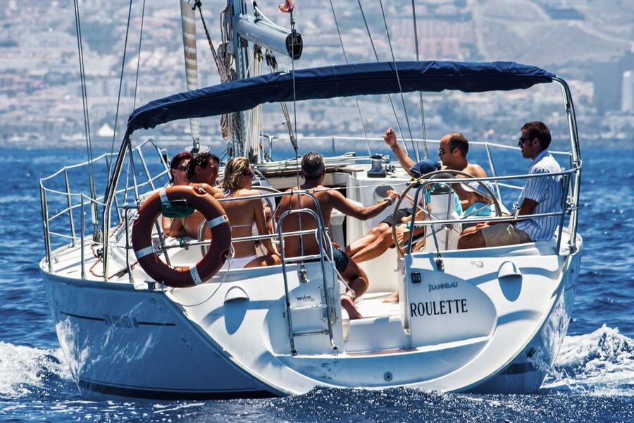 Tenerife: Sailboat Tour with Food and Snorkeling - Getting to dock 5 and preparing for the trip