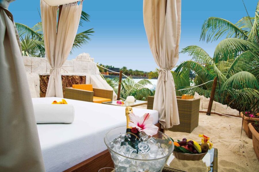 Tenerife: Siam Park Full-Day VIP Entry Ticket - Start with the right VIP space