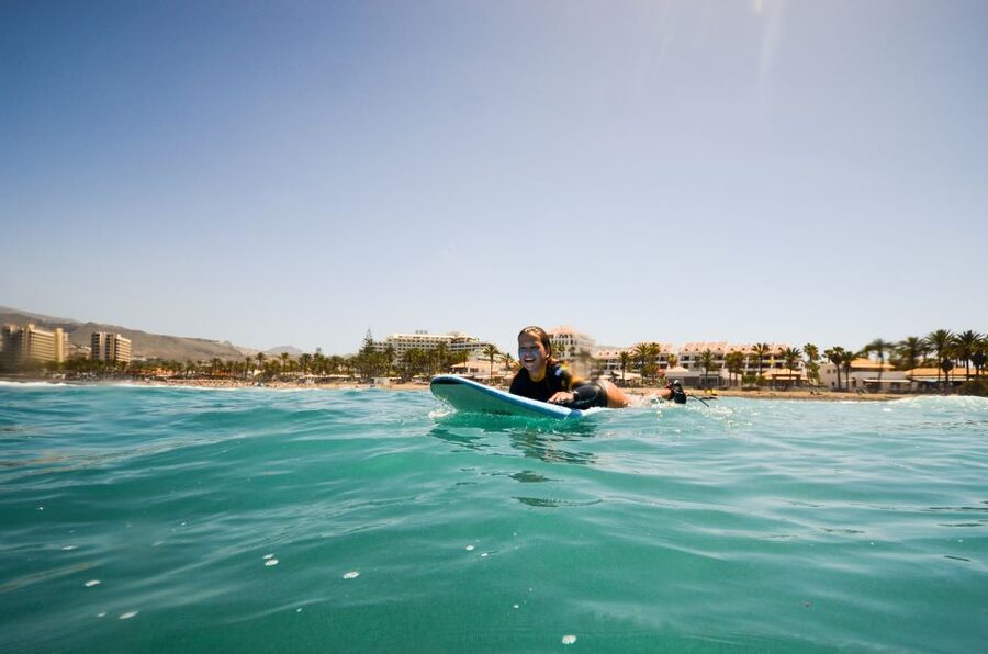 Tenerife: Surf Lesson at Playa de Las Americas - Meeting the instructor on Avenida Rafael Puig Lluvina