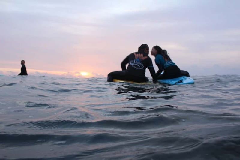Tenerife: Surfing Lesson for All Levels, Photos included - Water comfort, safety, and the crowd factor