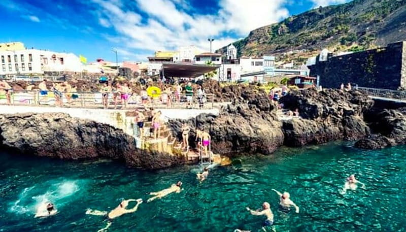 Tenerife: Teide, Icod de los Vinos & Garachico Full Day Tour - Teide National Park: volcanic ground and island views
