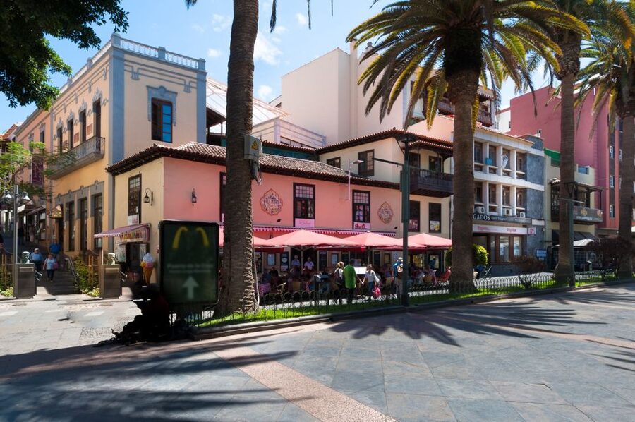 Tenerife: Trip to Puerto de la Cruz - Plaza del Charco is a good place to get oriented